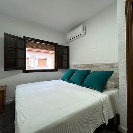Bungalow Pasaje Ceuta ตอร์เรเวียคา ภายนอก รูปภาพ